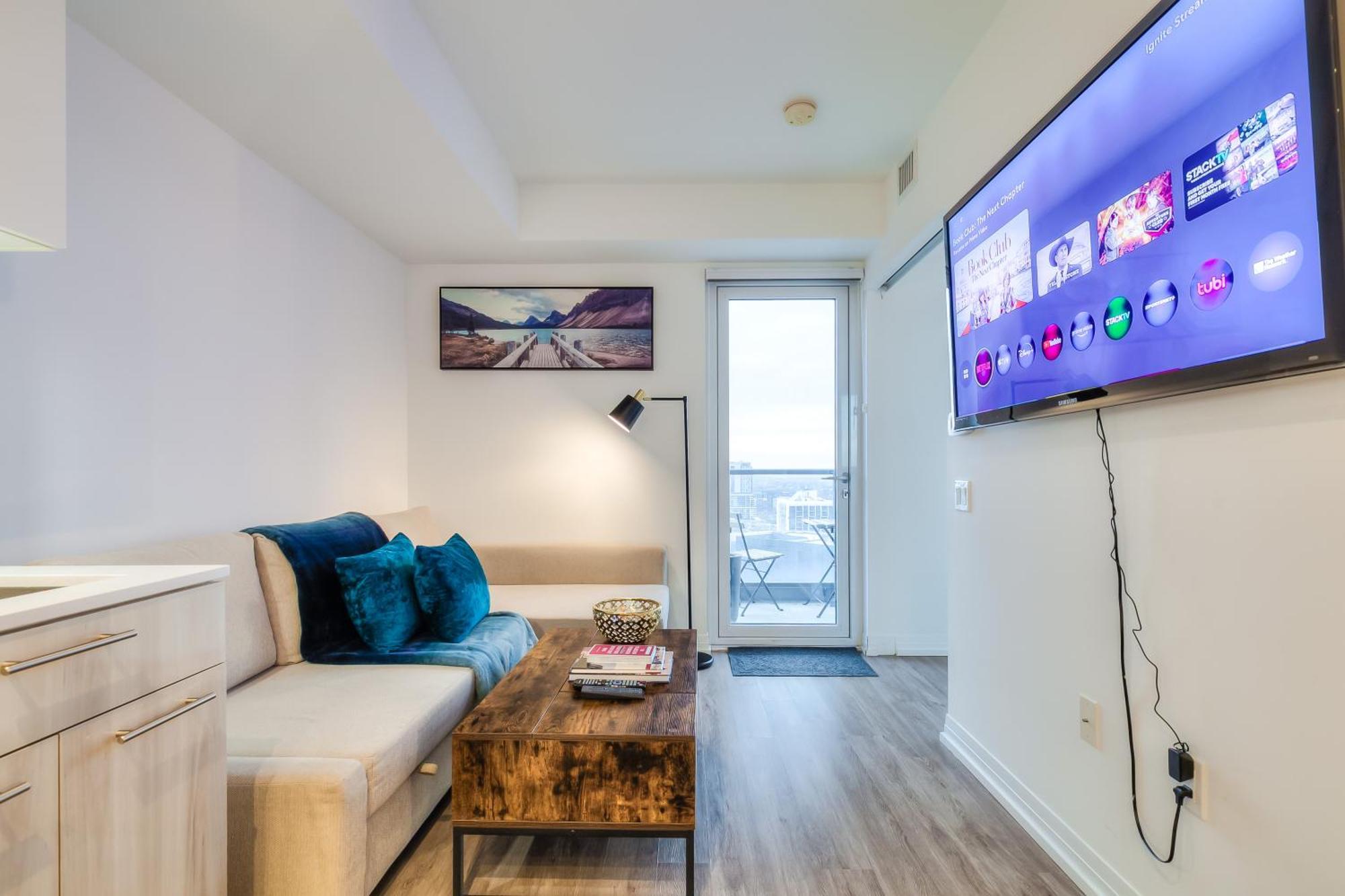 Panorama Suites Downtown Toronto Exterior photo
